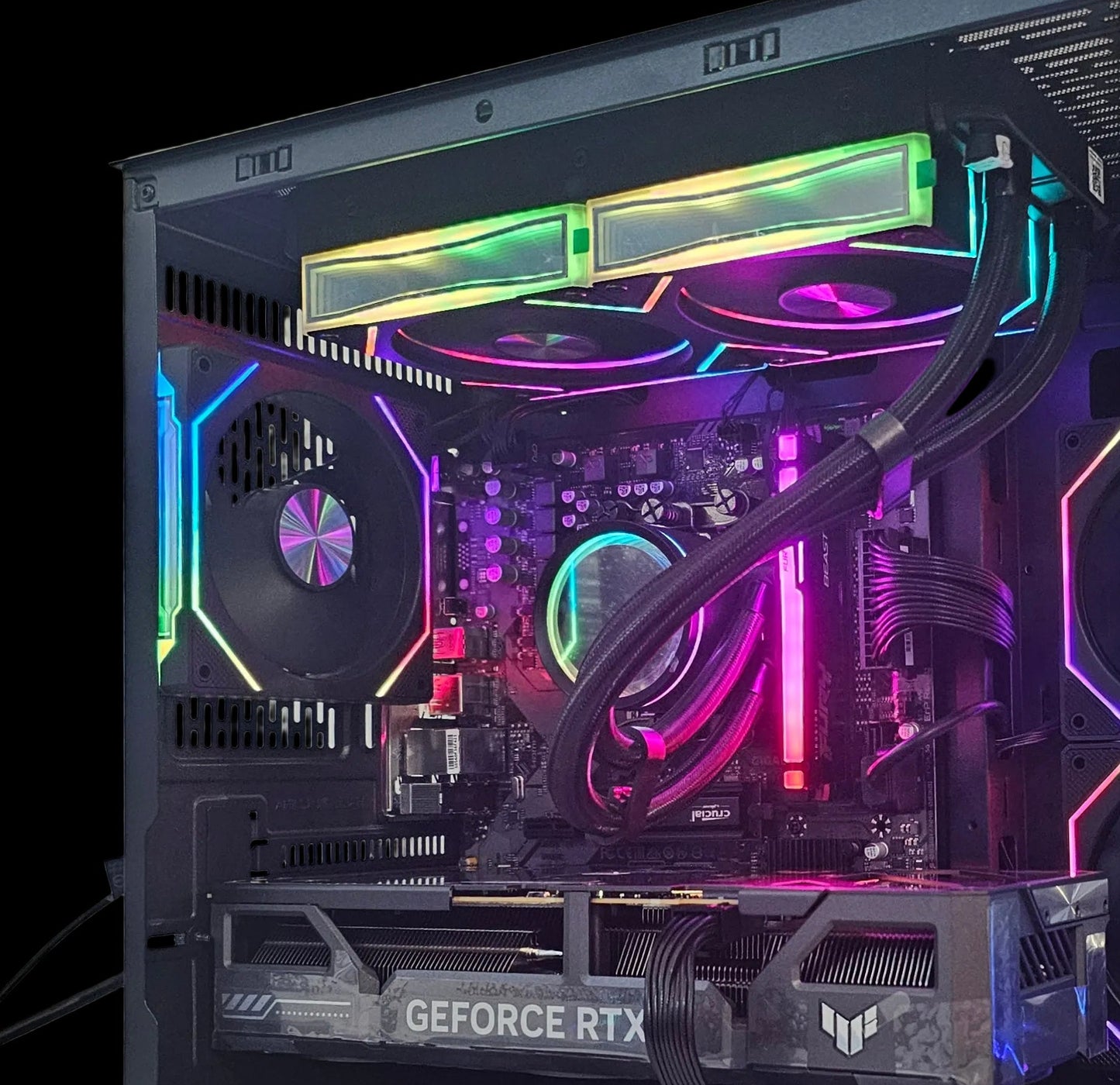 Gaming PC with RTX 5060 and Ryzen 5 8400F